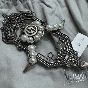 DylanLex Lana Brooch in Silver new with tags